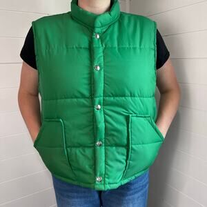 Swingster Vintage Green Puffer Vest size Medium Snap Button USA MADE